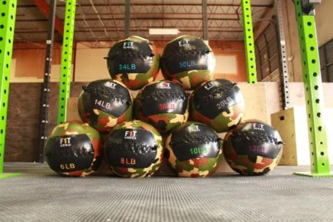 Fringe Sport Medicine Ball V3 Fringe Sport Medicine Ball V3 -Fitness Equip Promotion Store 36a1694bce9815b7e38a9dad05ad42e0 5d0a750fcb494