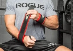 Metal Wrist Wraps 3 Metal Wrist Wraps -Fitness Equip Promotion Store 57bafb2c2dfeefba931bb03a835b1fa9 5d0a758043488 600x421 1