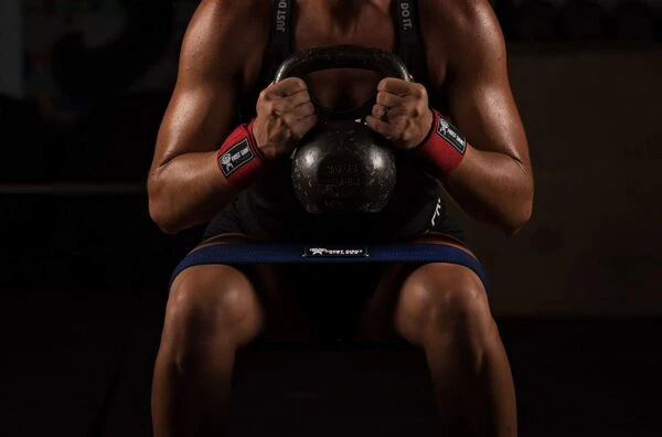 Dark Iron Fitness Wrist Wraps Dark Iron Fitness Wrist Wraps -Fitness Equip Promotion Store 696b35cc35e710279b9c2dedc08e22d7 5d0a757cbe097 600x396 1