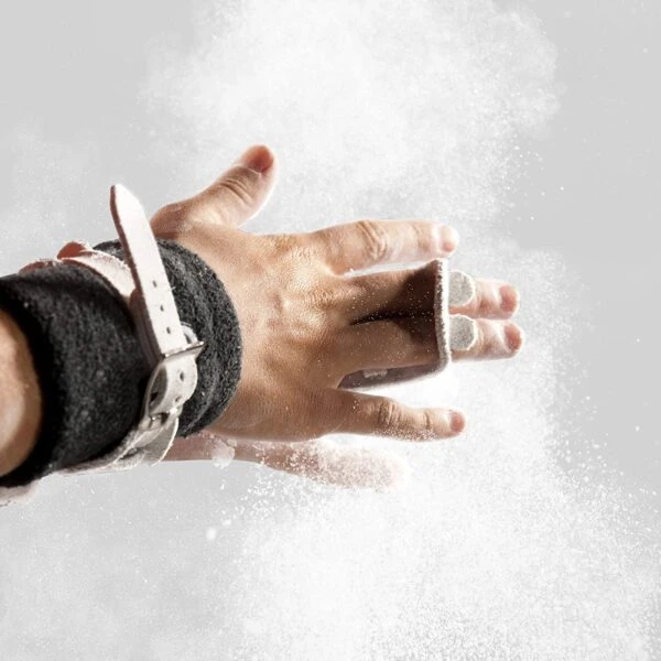 CAP Barbell Gym Chalk CAP Barbell Gym Chalk -Fitness Equip Promotion Store 97416ac0f58056947e2eb5d5d253d4f2 5d0a755c678b1 600x600 1