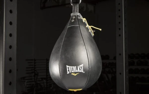 Everlast Standard Leather Speed Bag Everlast Standard Leather Speed Bag -Fitness Equip Promotion Store a3eb043e7bf775de87763e9f8121c953 5d0a755b99ea2 600x378 1