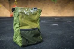 Black Diamond White Gold Loose Chalk -Fitness Equip Promotion Store a554f89dd61cabd2ff833d3468e2008a 5d0a755c3cbee 600x400 1